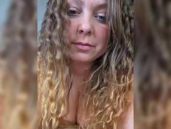 FLUFFY_BEAUTY — Bongacams stream photo (Apr 2026)