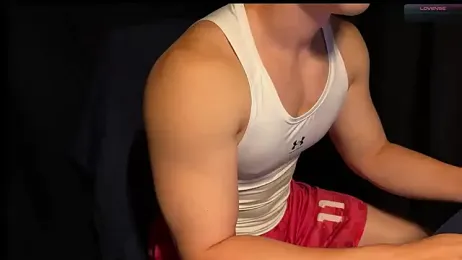 hao105 — Stripchat stream photo (Jun 2026)