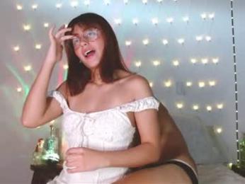 annie_jacke — Chaturbate stream photo (Jul 2026)