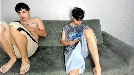 pelusos_mens — webcam model online on stripchat