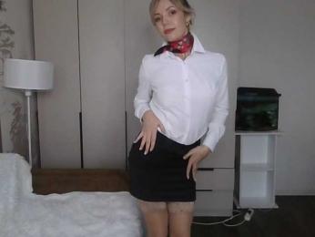 Red_Rose_98 — Bongacams stream photo (Apr 2026)