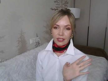 Red_Rose_98 — Bongacams stream photo (Apr 2026)