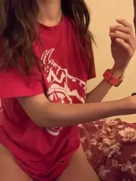 Labelleamira — webcam model online on stripchat