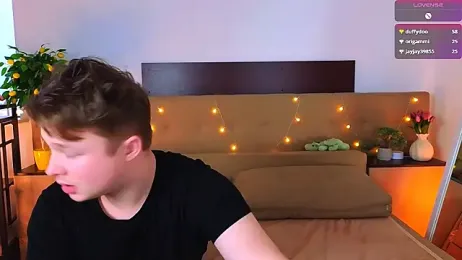 _Olli__Stiw_ — Stripchat stream photo (Apr 2026)