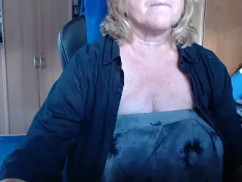 _sunshine__ — Stripchat stream photo (Sep 2026)