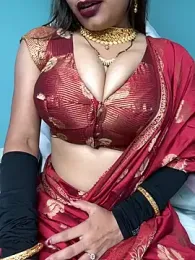 love_pihu — Stripchat stream photo (Jun 2026)