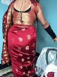 love_pihu — Stripchat profile photo