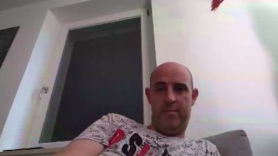 Xxxme85 — Cam4 stream photo (Jun 2026)