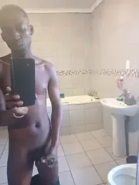 Singleandserching — Stripchat stream photo (Jun 2025)