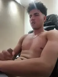 henrids — Stripchat stream photo (Jul 2026)
