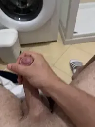 giovanni5281 — Stripchat stream photo (Jun 2026)