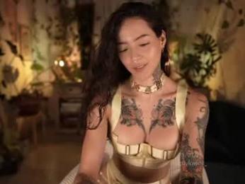 effylowell_ — Chaturbate stream photo (Jul 2026)