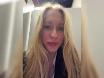 LiiBaby — webcam model online on bongacams