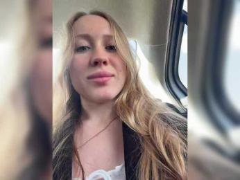 LiiBaby — webcam model online on bongacams