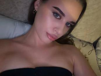 RhiannonJumper — webcam model online on livejasmin