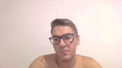 eminem82 — Cam4 stream photo (Aug 2026)