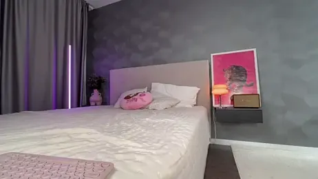 GlossyVixen — stripchat