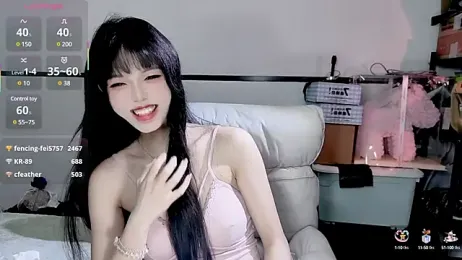 XueNi-888 — Stripchat stream photo (May 2025)