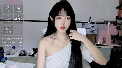 XueNi-888 — Stripchat stream photo (May 2025)