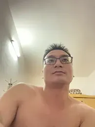 huskingb — Stripchat stream photo (Oct 2026)