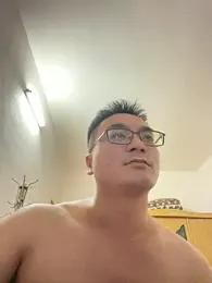huskingb — Stripchat stream photo (Oct 2026)