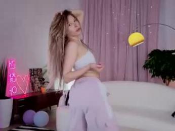 pinkadele — Chaturbate stream photo (Jun 2026)