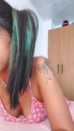 cute_plop — Cam4 stream photo (Apr 2026)