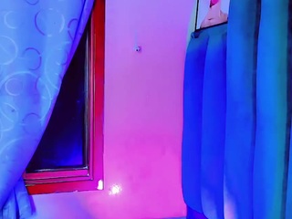 ana-paulet — webcam model online on camsoda