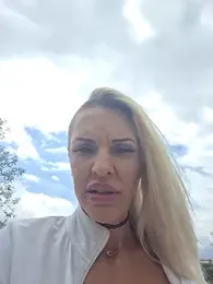 UK_Tall_Barbie_Slut — Stripchat stream photo (May 2026)