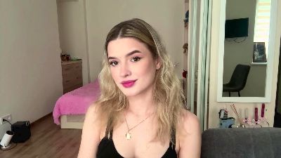AbbyEflin — webcam model online on cam4