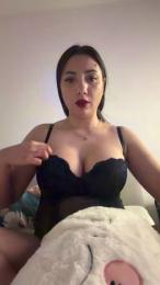 airam22 — webcam model online on cam4