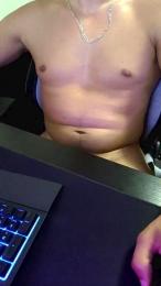 yoloyo93 — webcam model online on cam4