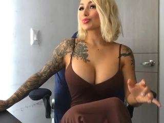 mia-hott — Camsoda stream photo (Apr 2026)