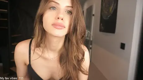 DianaVeXXX — Stripchat stream photo (May 2026)