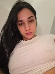 __amcutefatima — Stripchat stream photo (Sep 2026)