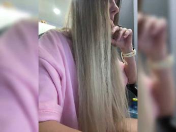 blondalina — Bongacams stream photo (May 2026)