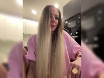 blondalina — Bongacams stream photo (May 2026)