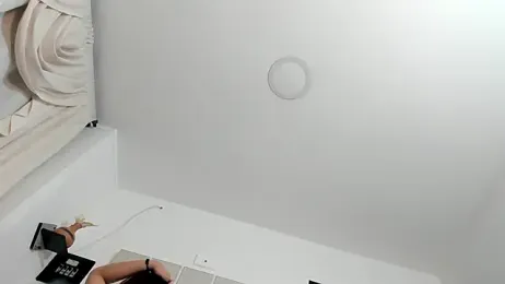 sarita_loven — Stripchat stream photo (Apr 2026)