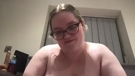 honeyyy24 — Stripchat stream photo (May 2026)
