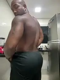 bladeblackofc — webcam model online on stripchat