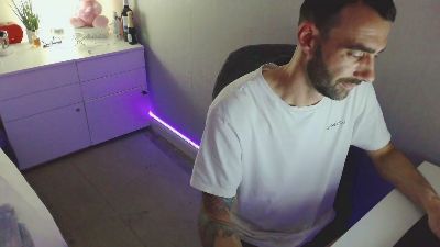 DirtyDan20026 — Cam4 stream photo (May 2026)