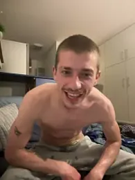 bosnianhot — webcam model online on stripchat