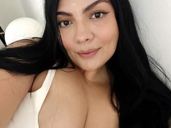 LolaPrice — webcam model online on livejasmin