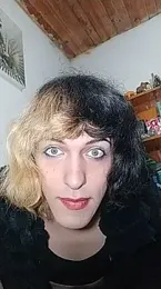 MakiMorningstar — Stripchat stream photo (Mar 2026)