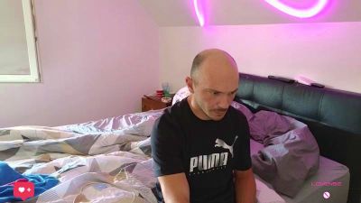 MoietLuibzh — Cam4 stream photo (Aug 2026)