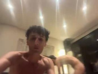 josjoseik — webcam model online on chaturbate