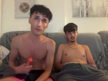 josjoseik — webcam model online on chaturbate