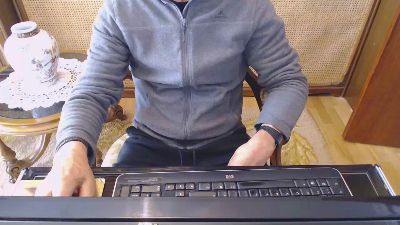 perro5421 — Cam4 stream photo (Apr 2026)