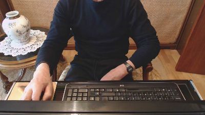 perro5421 — Cam4 stream photo (Apr 2026)