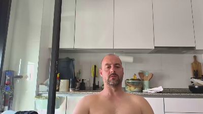 DoctorMad82 — Cam4 stream photo (Apr 2026)
